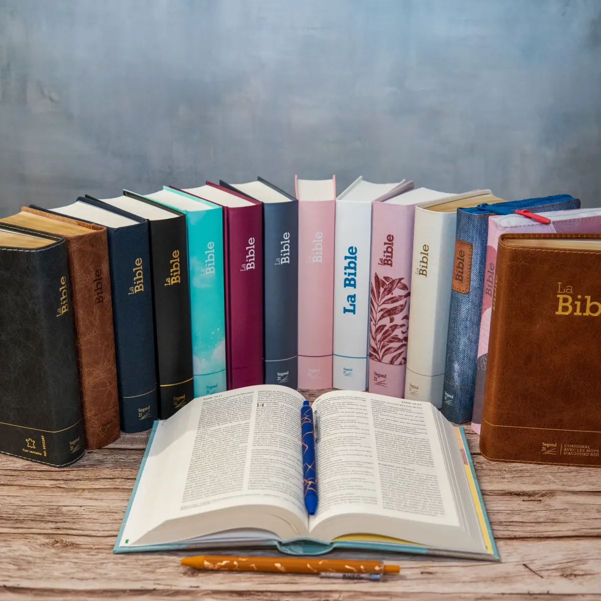 Bible Segond 21 compacte - Couverture rigide skivertex rose guimauve